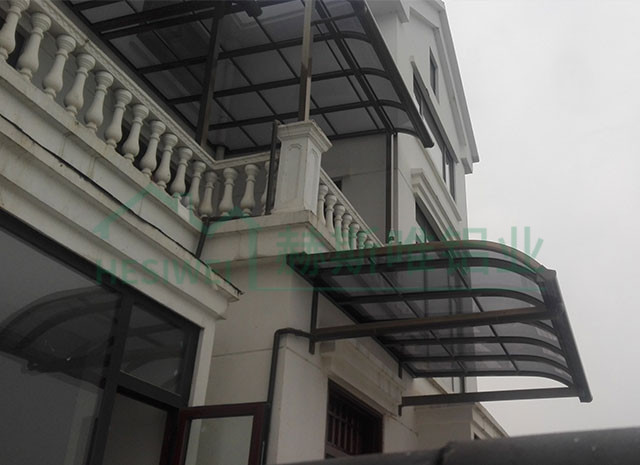 河南省商丘市明權縣任莊雨棚 - 張女士