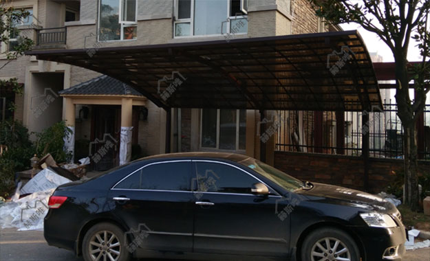 湖南長沙龍灣國際 張先生