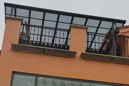 關(guān)于鋁合金雨棚，您了解有多少？